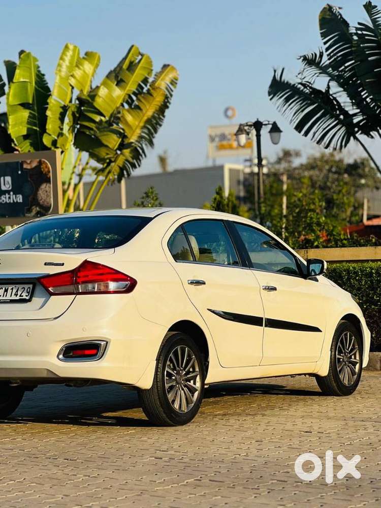 Maruti Suzuki Ciaz Alpha 1.5 At, 2022, Petrol
