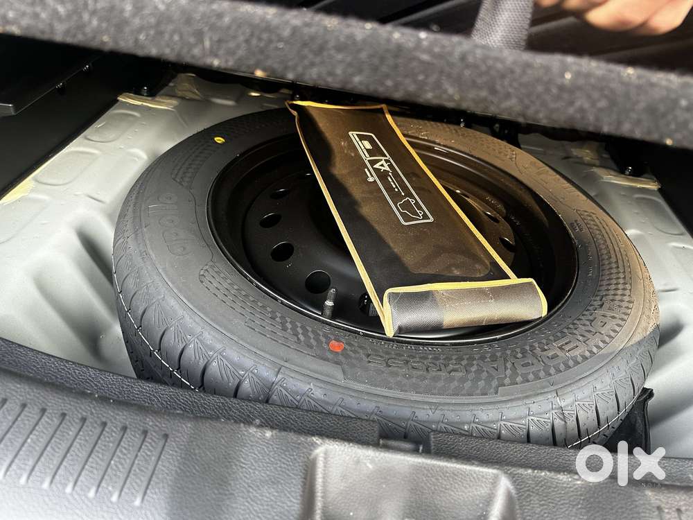 Maruti Suzuki Grand Vitara 1.5 Sigma Smart Hybrid, 2025, Petrol