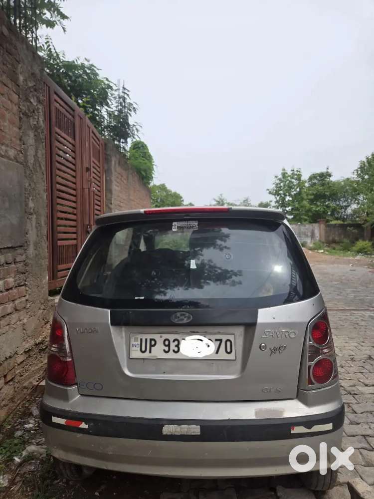 Hyundai Santro 2010 Lpg Manual ,ac Working Paper Valid Till 2030