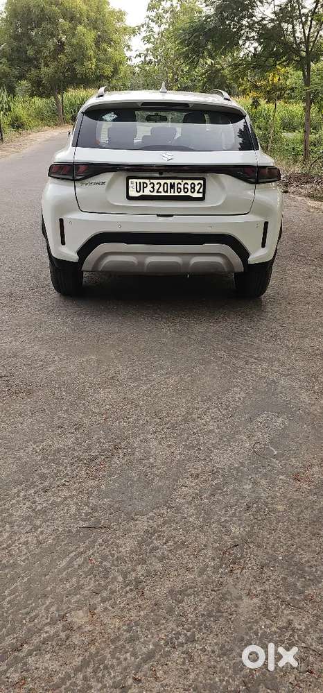 Maruti Suzuki Fronx 2025 Cng & Hybrids 10400 Km Driven