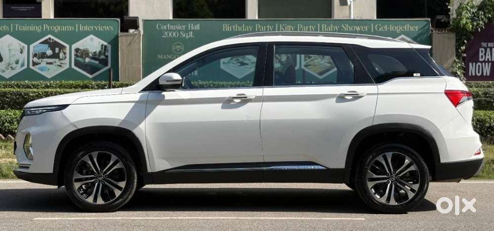 Mg Hector Plus 1.5 Sharp Turbo Cvt 6 Str, 2022, Petrol