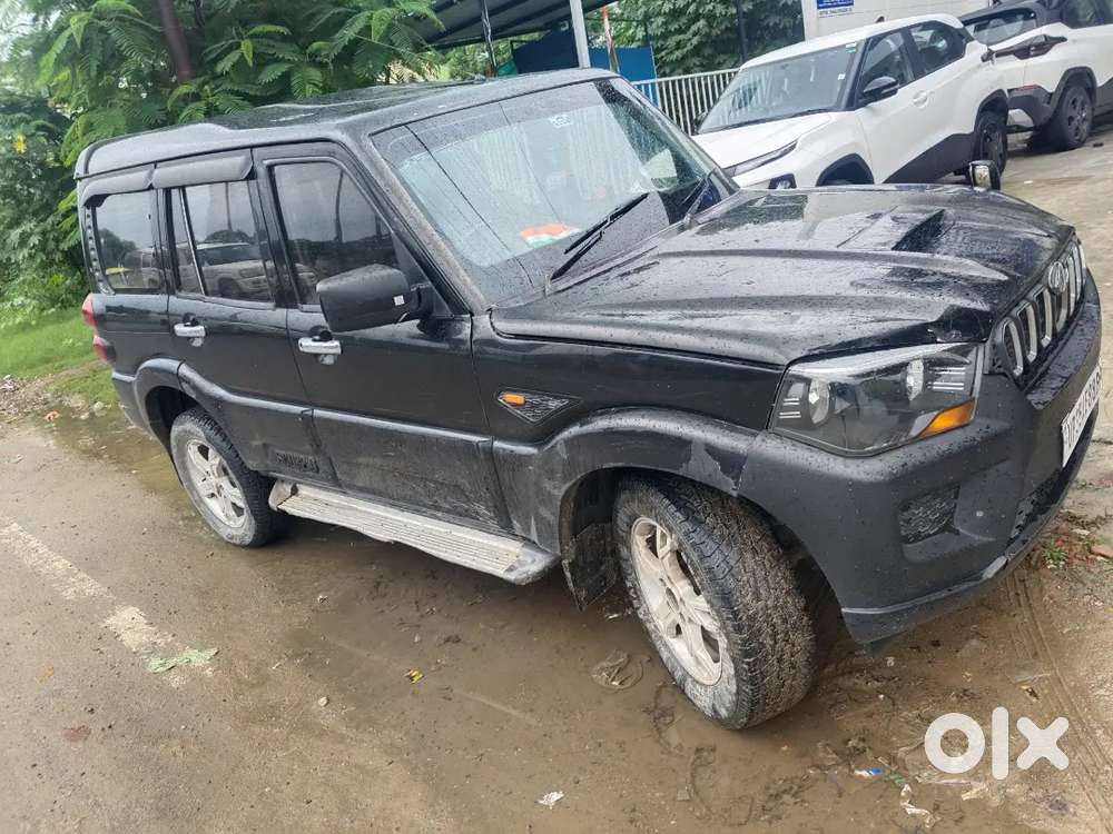 Gadi Bhadohi Rajpura Me Mile Scorpio Diesel 2015 Car Location  Bhadohi