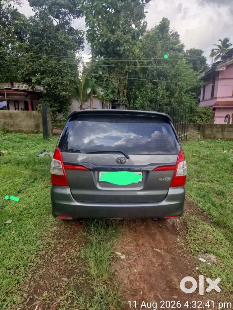 Toyota Innova 2.5 Vx 2012