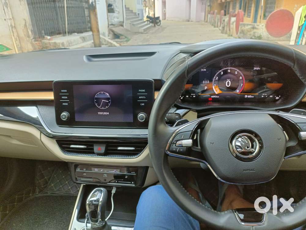 Skoda Slavia Style Matte 1.5 Tsi Mt, 2023, Petrol