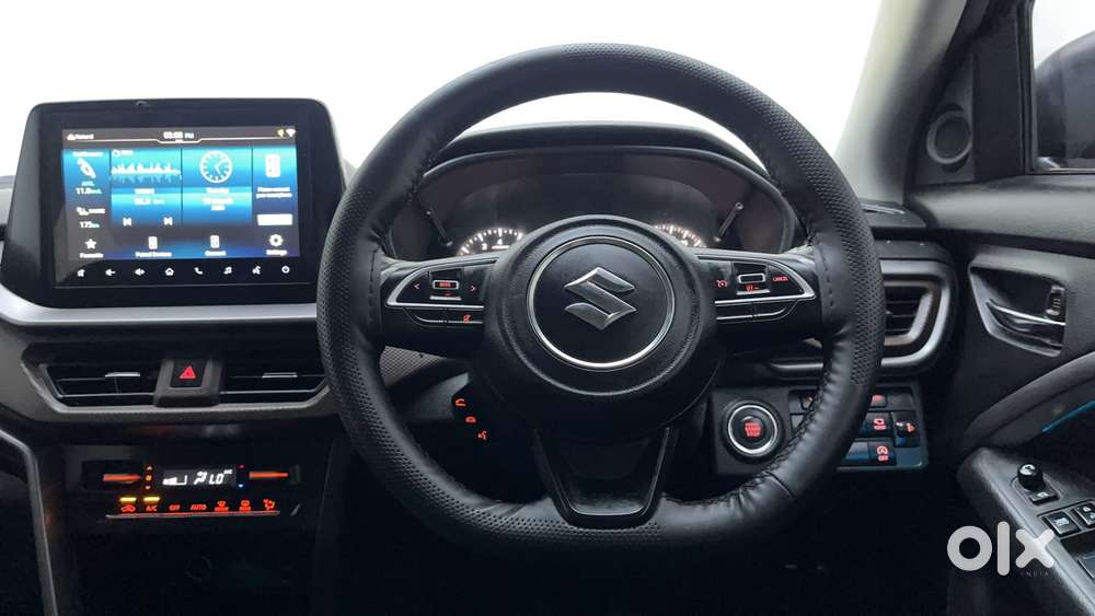 Maruti Suzuki Brezza 1.5 Zxi Plus Smart Hybrid Dual Tone, 2023, Petr..