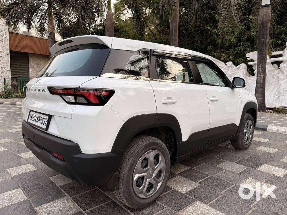 Maruti Suzuki Brezza 1.5 Lxi Cng, 2025, Petrol