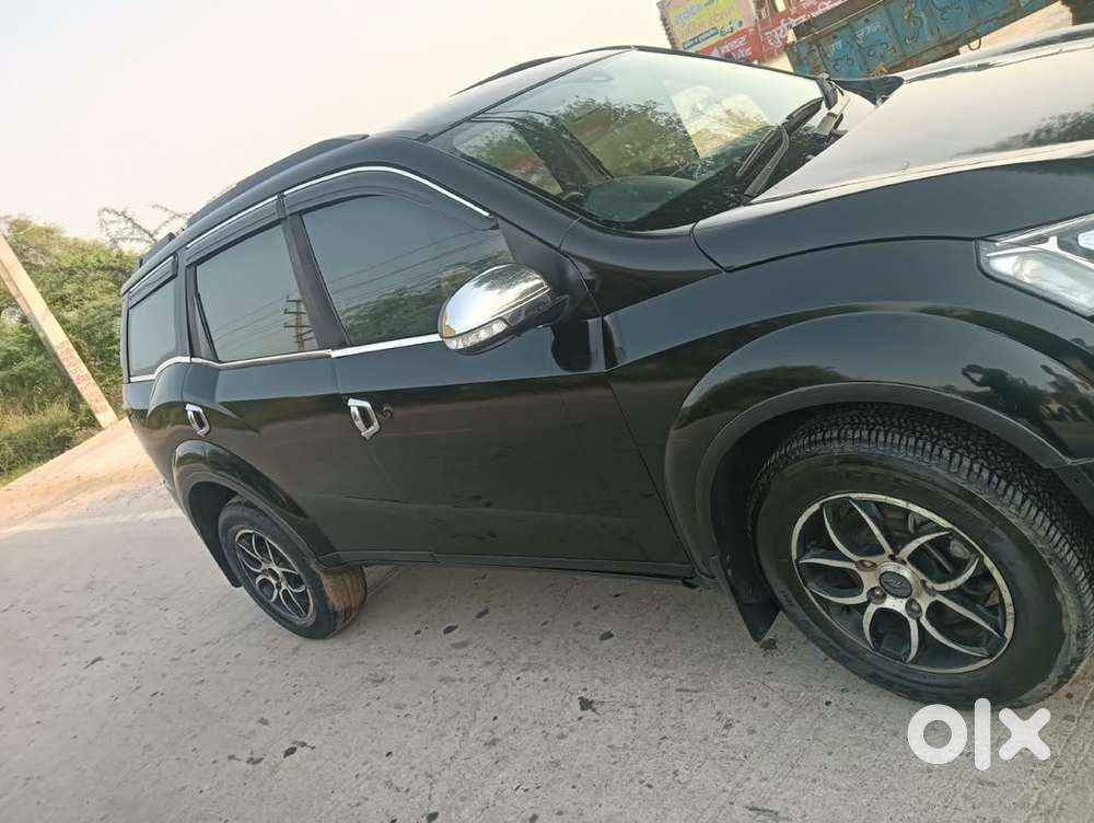 Mahindra Xuv500 Diesel 2016 Year