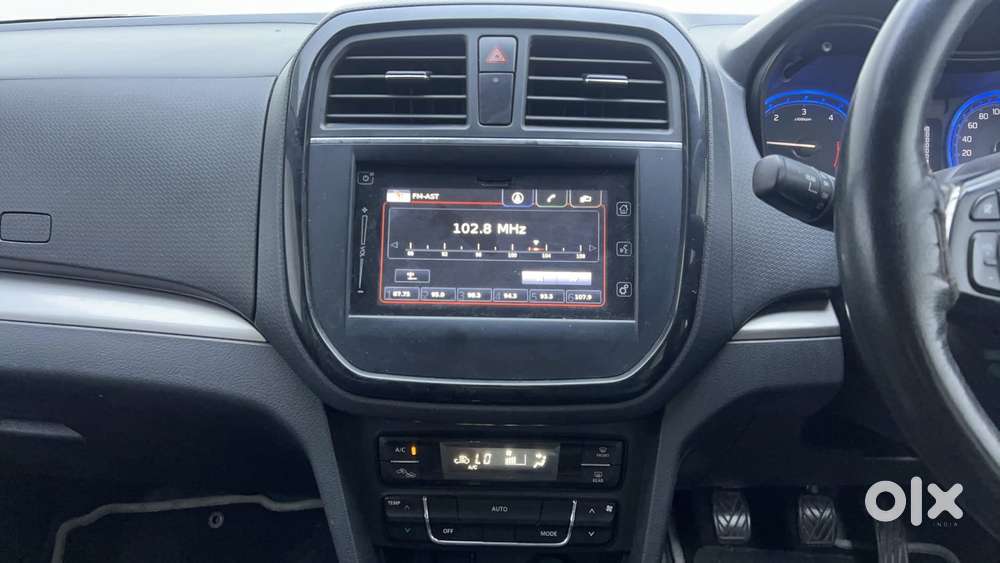 Maruti Suzuki Vitara Brezza Zdi+ Dual Tone Mt, 2017, Diesel