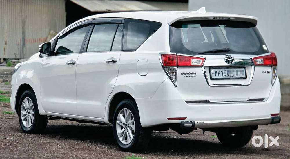 Toyota Innova Crysta 2.4 V, 2017, Diesel