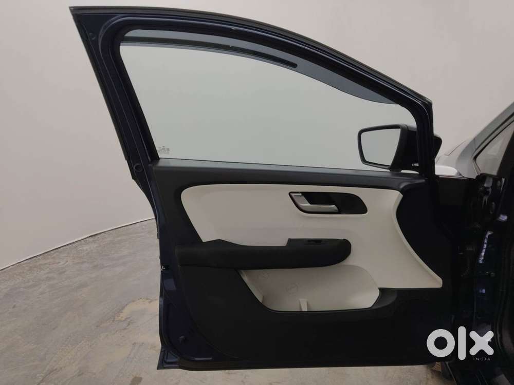 Tata Altroz Xza Plus (s), 2023, Petrol