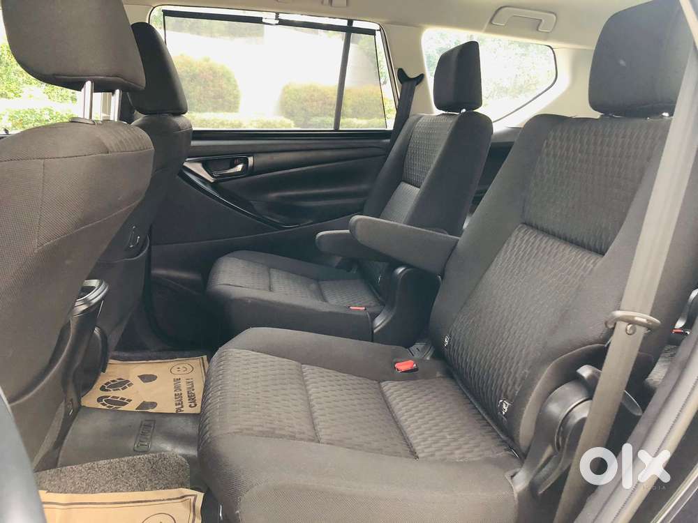 Toyota Innova Crysta 2.4 Gx Limited Edition At 7 Str, 2022, Diesel