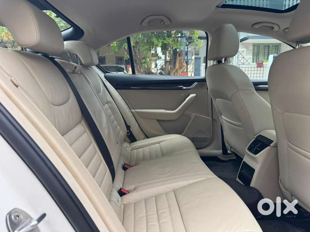 Skoda Octavia 1.8 Tsi At Style Plus, 2017, Petrol