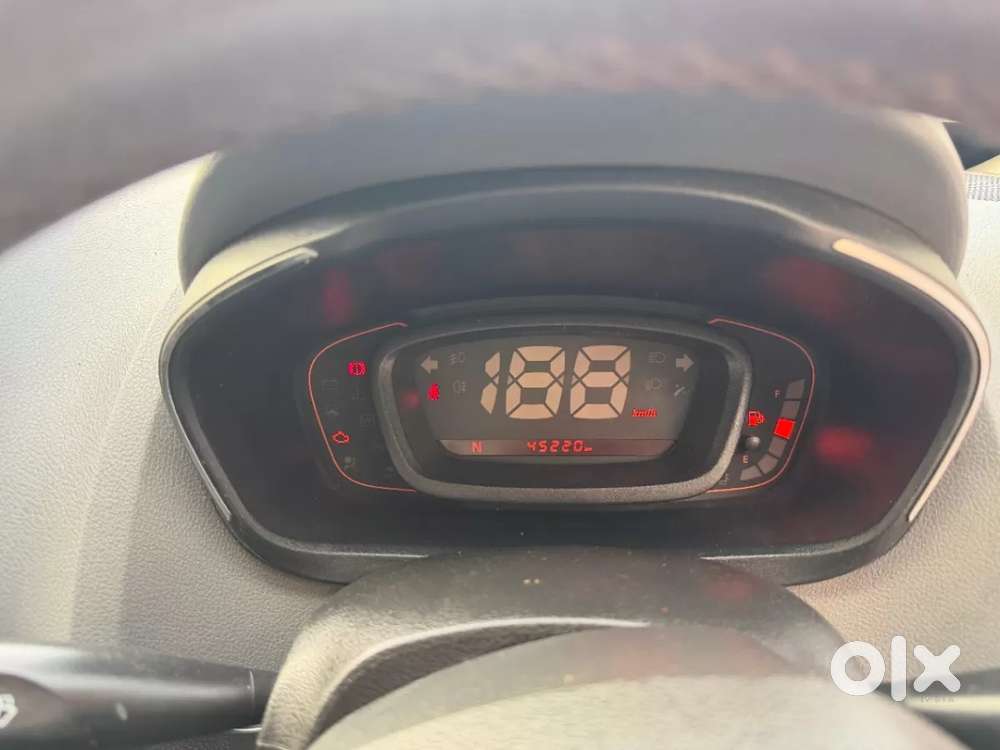 Renault Kwid 1.0 Rxt Amt, 2019, Petrol