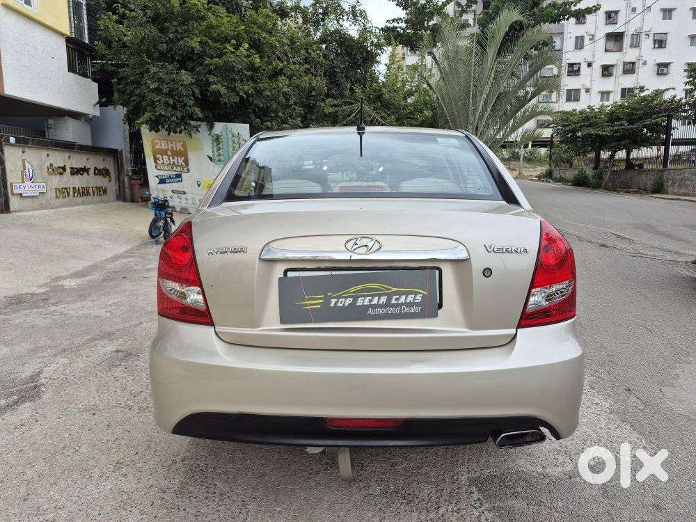 Hyundai Verna Transform 1.6 Vtvt, 2011, Petrol
