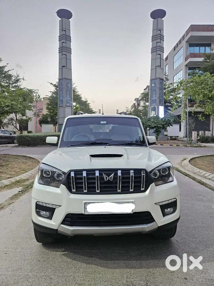Mahindra Scorpio Classic 2022 S11