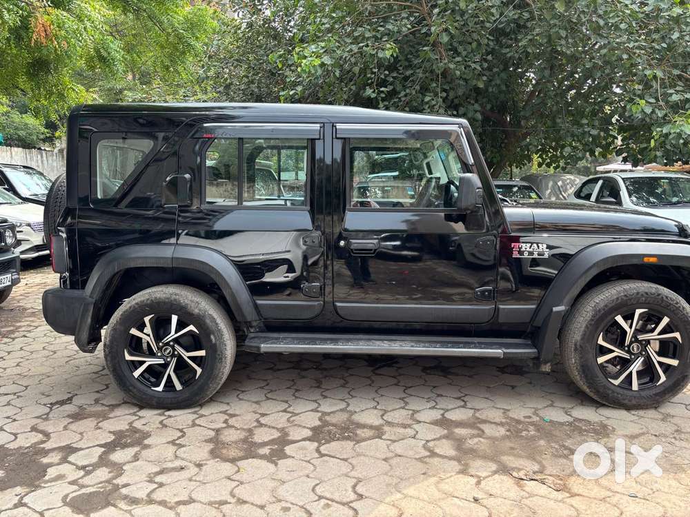 Mahindra Thar Roxx Mx1 Petrol Mt 2wd, 2025, Petrol