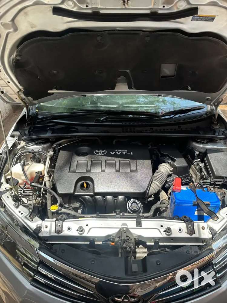 Toyota Corolla Altis 1.8g 2014