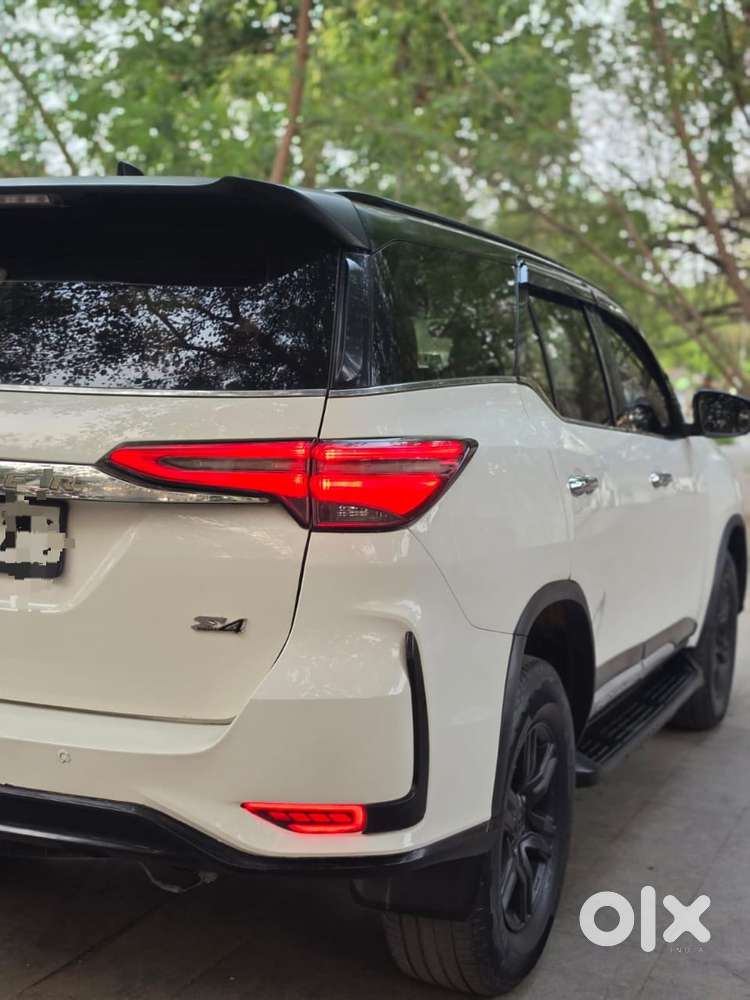 Toyota Fortuner 4x2 At 2.8 Diesel, 2017, Diesel