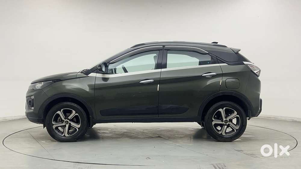 Tata Nexon 1.5 Revotorq Xza Plus Premium, 2022, Diesel