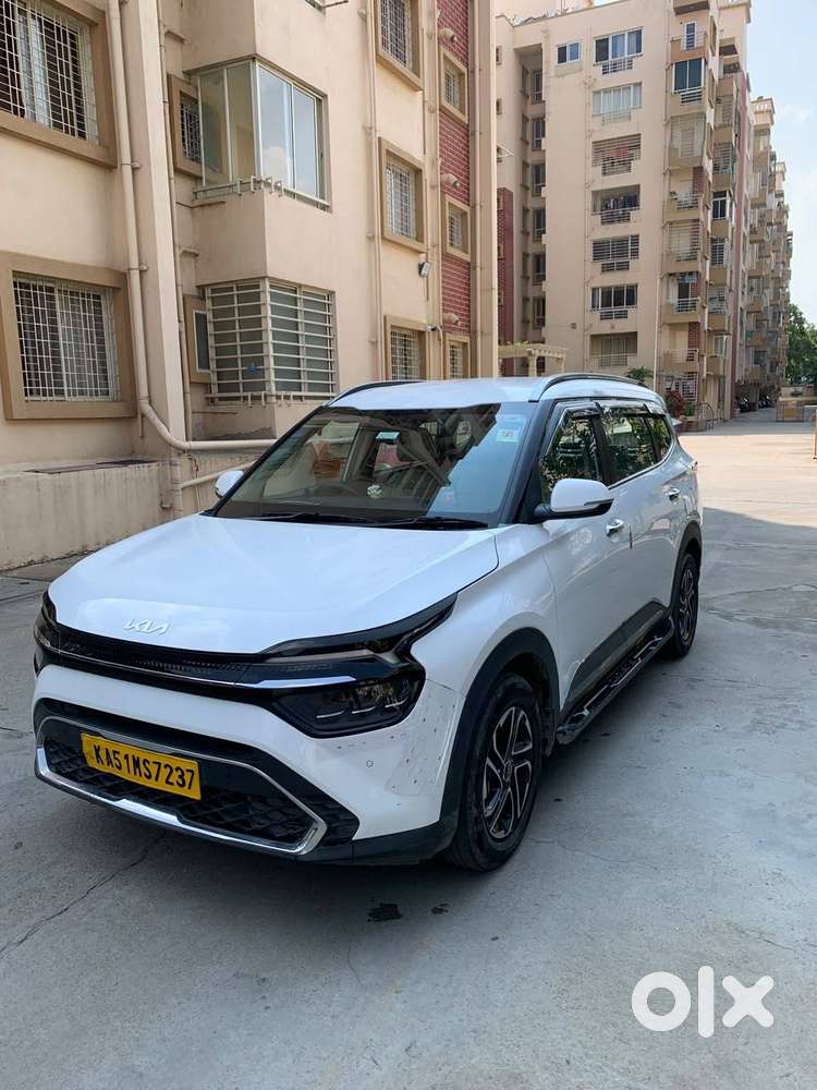 Kia Carens Luxury 2022