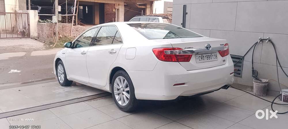 Toyota Camry Hybrid 2.5, 2015, Petrol