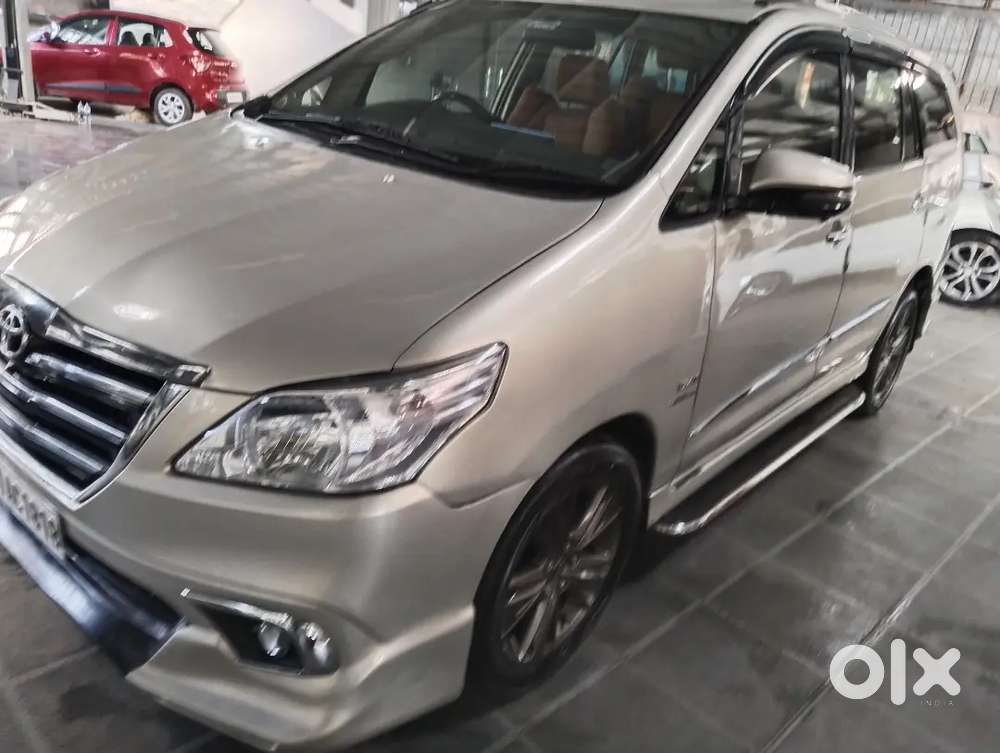 Toyota Innova 2009 Diesel Well Maintained