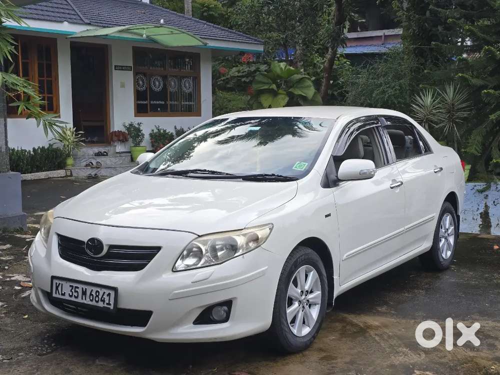 Toyota Corolla Altis 2010 Variant