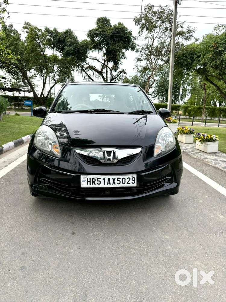 Honda Brio S (o) Mt, 2013, Petrol