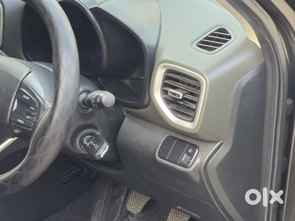 Hyundai Venue Sx, 2019, Petrol