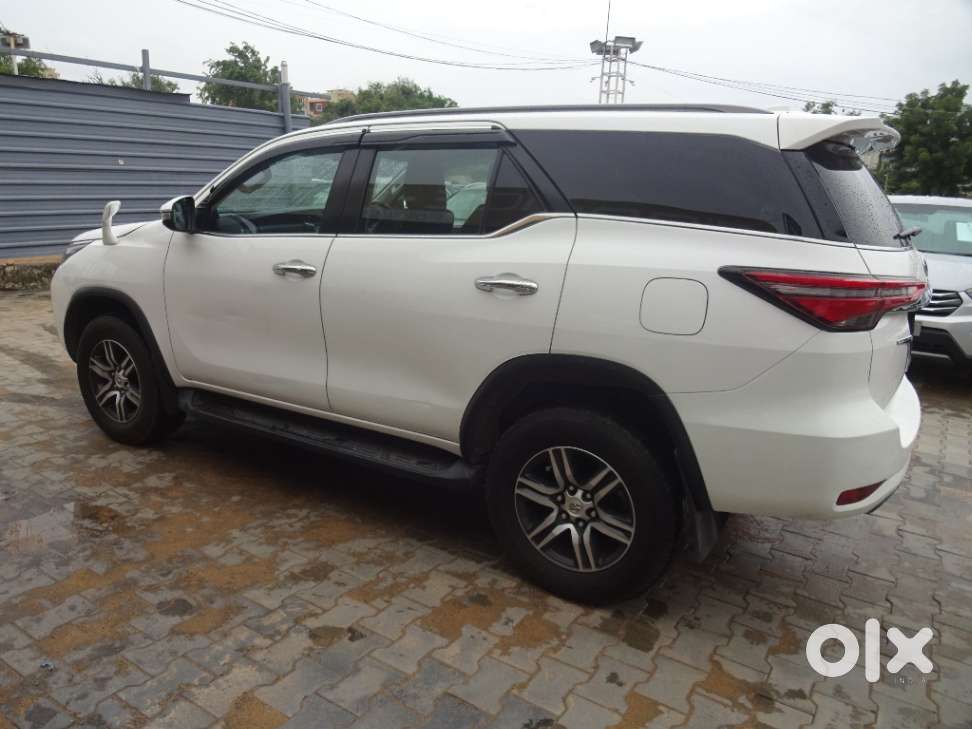 Toyota Fortuner 3.0 4x2 Mt, 2023, Diesel