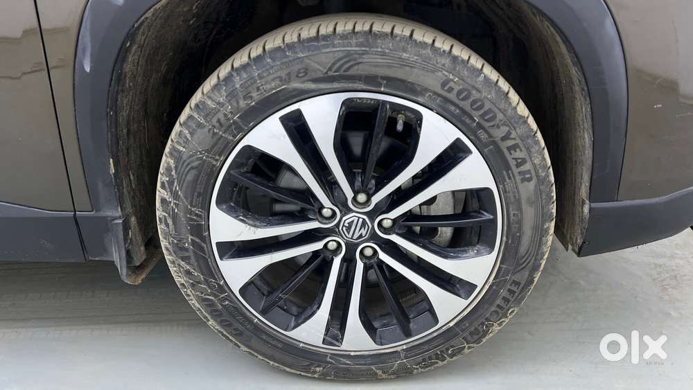Mg Hector Plus 1.5 Sharp Dct, 2023, Petrol