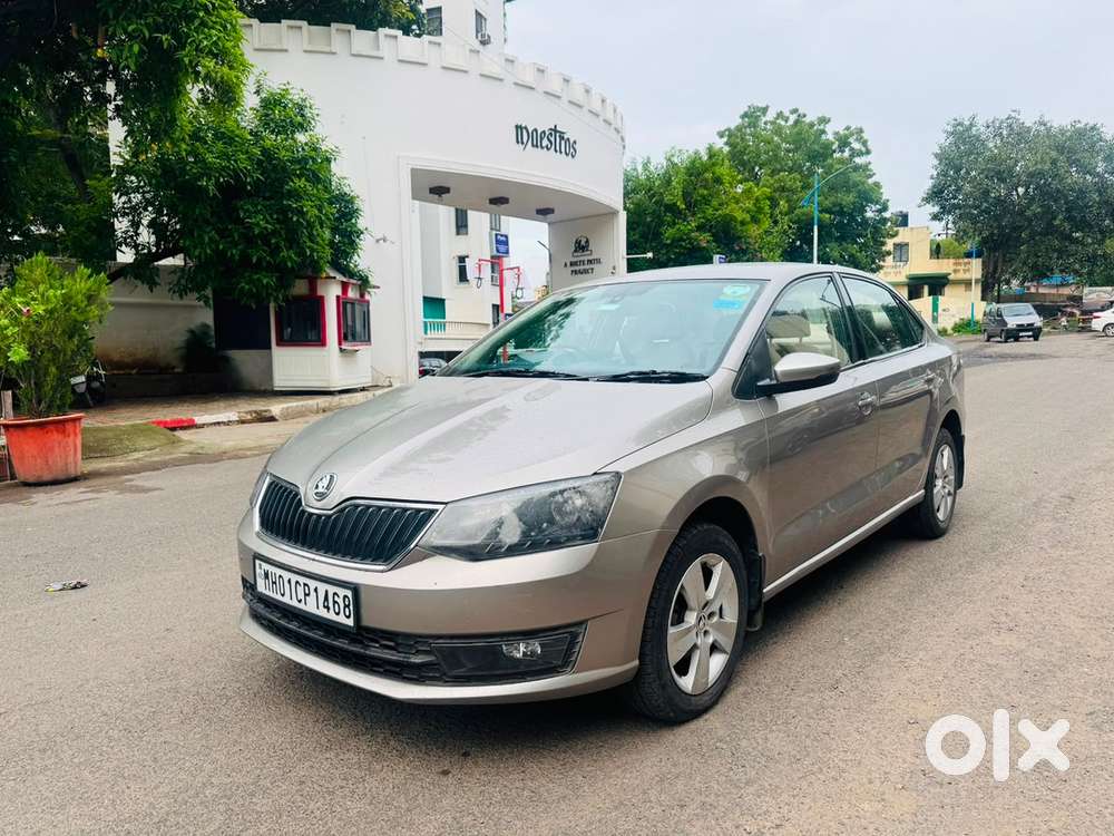 Skoda Rapid Elegance Petrol 2017