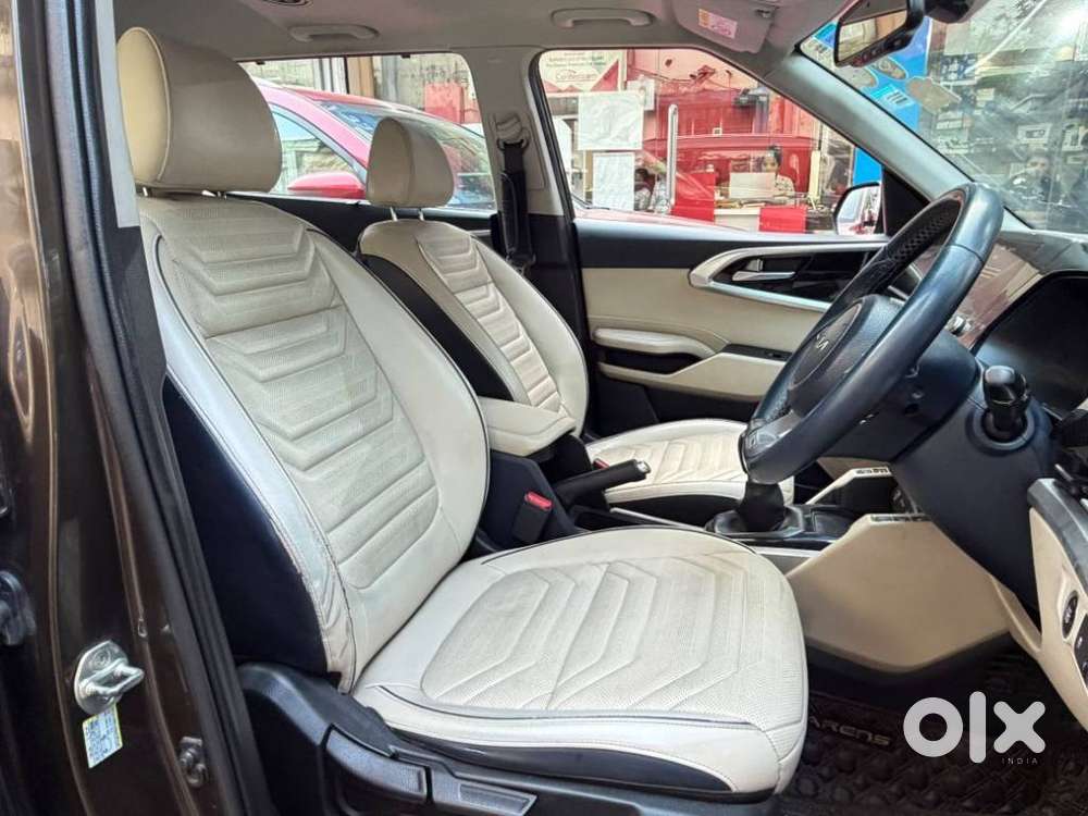 Kia Carens G1 4.6mt Luxury Plus 7, 2022, Petrol
