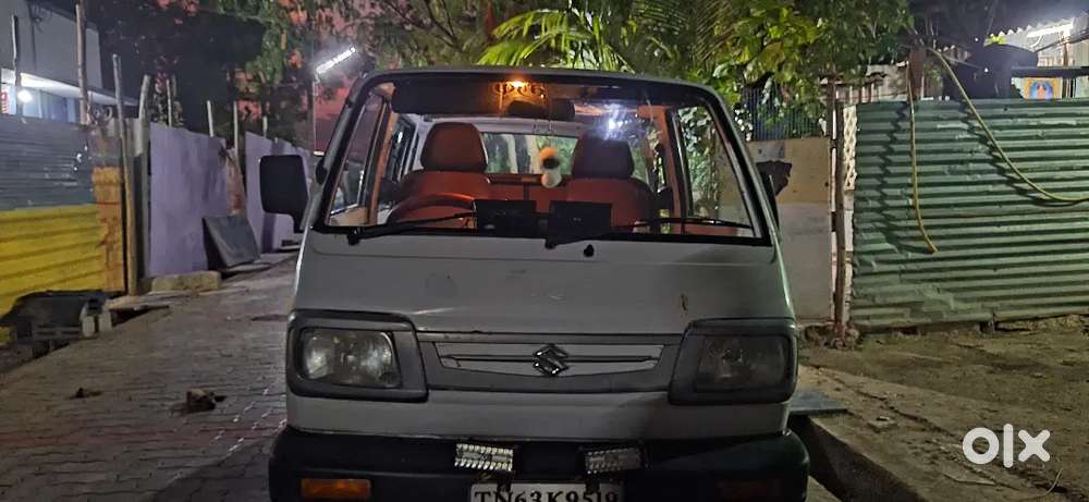 Maruti Suzuki Omni 2010