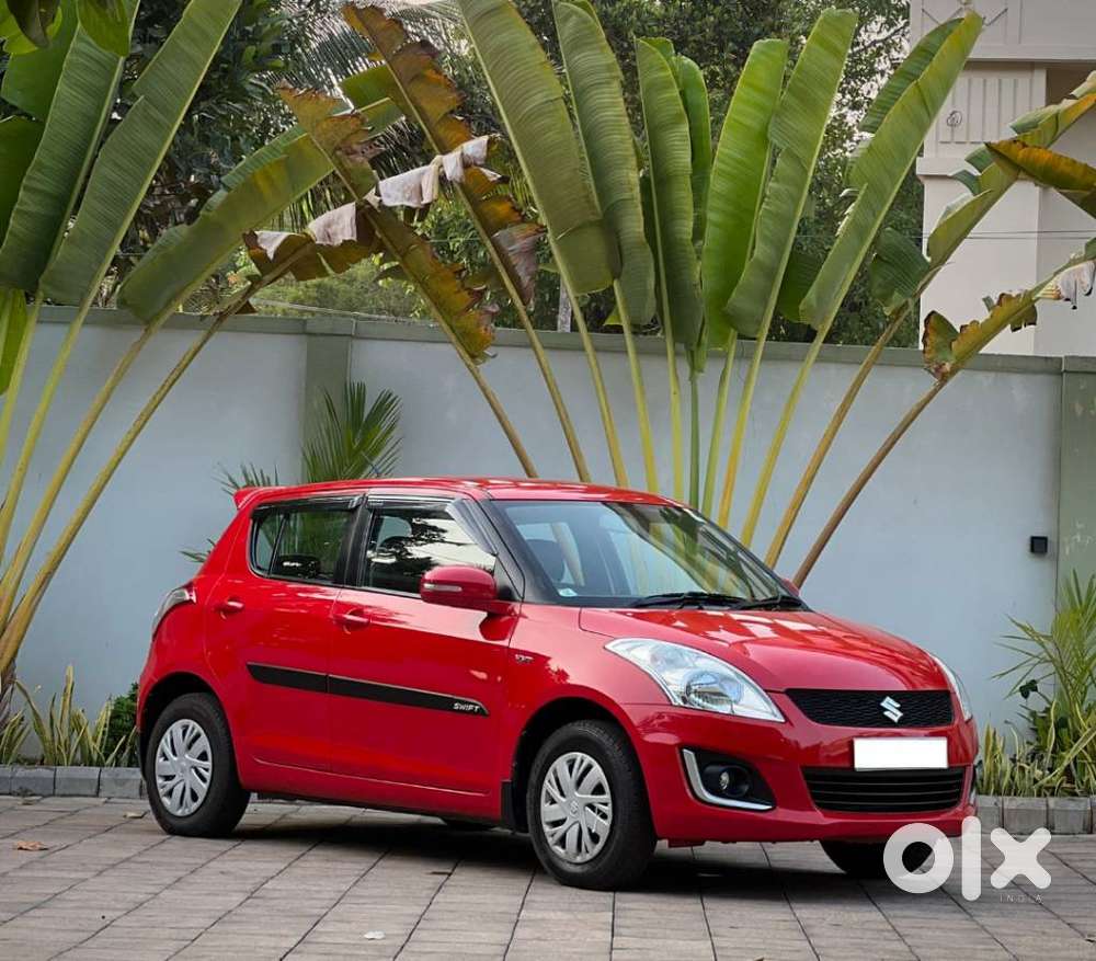 Maruti Suzuki Swift Vxi 1.2 Abs Bs-iv, 2015, Petrol