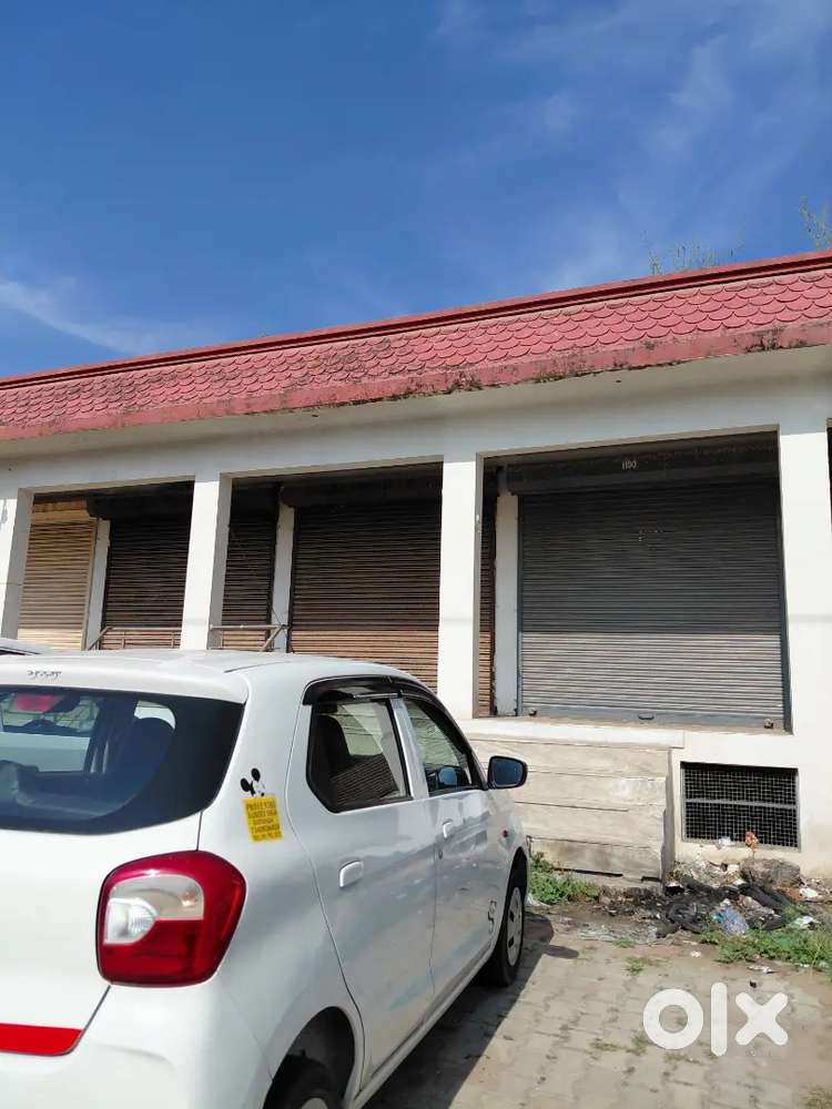 Down Payment 1.50lakh And Baki Car Ki Kisht Hain Bo Apko Deni Pdegi