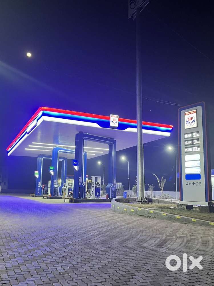 Manager for petrol pump