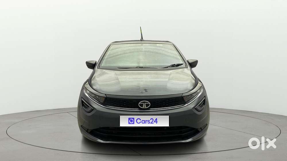 Tata Altroz 1.2 Xm Plus, 2022, Petrol