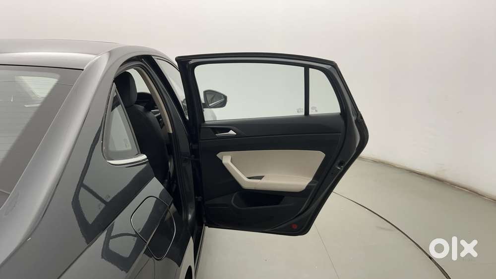 Volkswagen Virtus 1.0 Topline Tsi At, 2023, Petrol