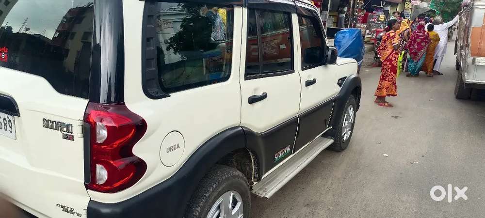 Mahindra Scorpio 2021 Diesel 70000 Km Driven