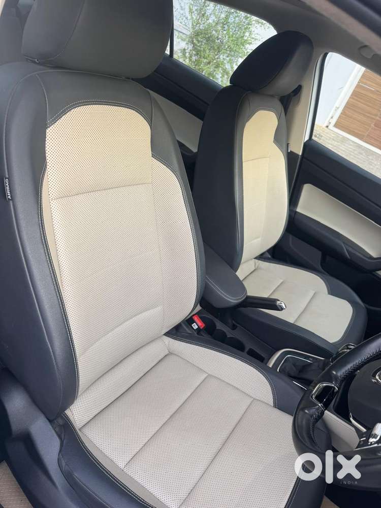 Skoda Slavia 1.5 Tsi Style At, 2024, Petrol