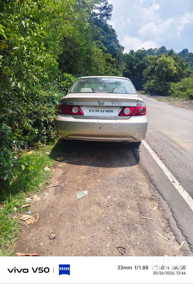 It's Honda City Zx.