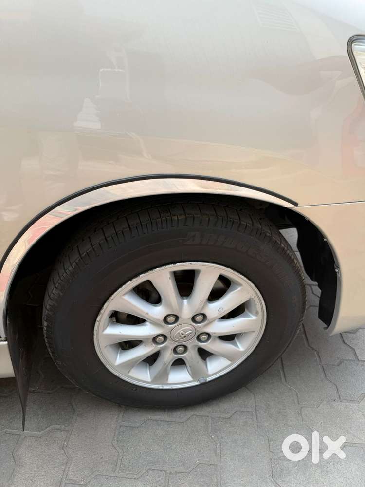 Toyota Innova 2.5 Z Diesel 7 Seater, 2013, Diesel