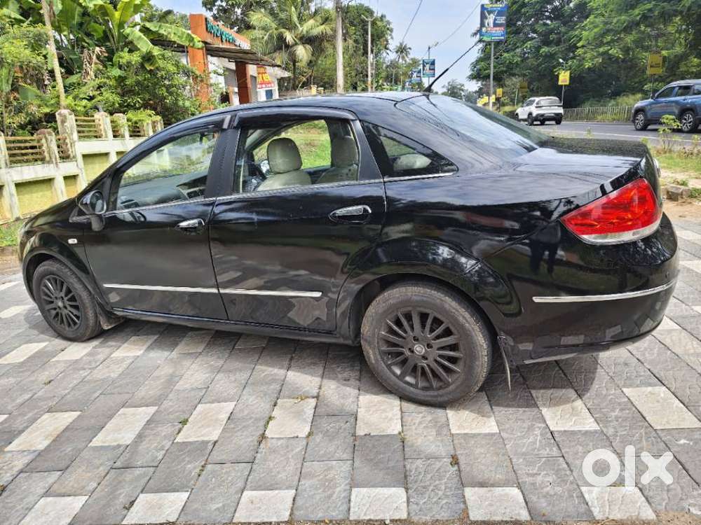 Fiat Linea Emotion Pack (diesel), 2011