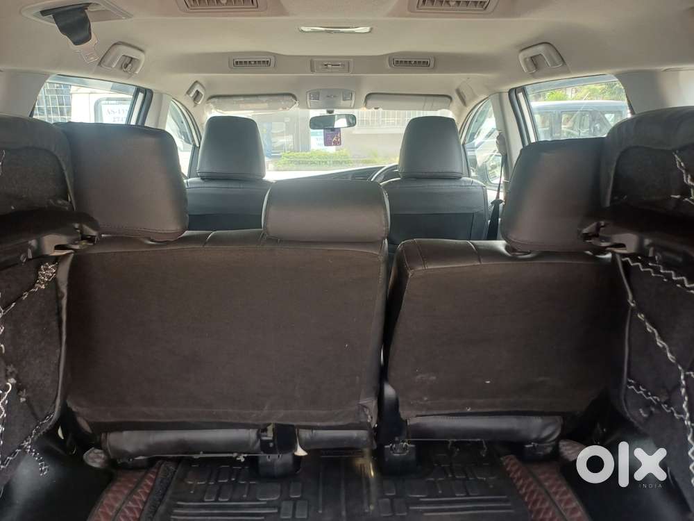Toyota Innova Crysta 2.4 G Mt, 2024, Diesel
