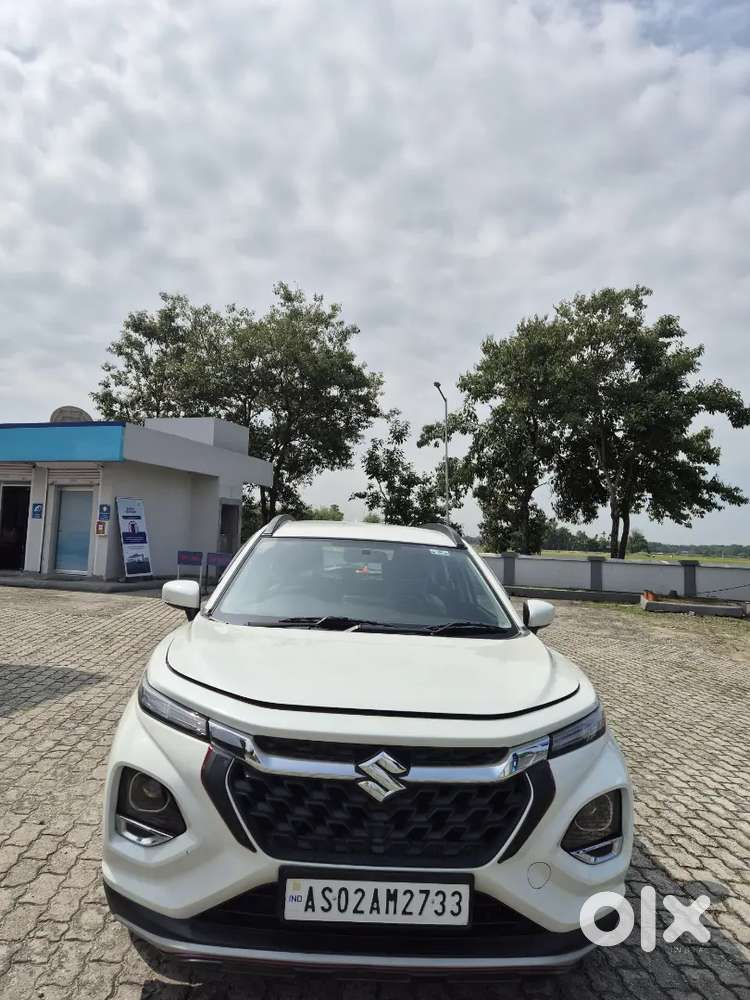 Maruti Suzuki Fronx 2023 Petrol 28000 Km Driven