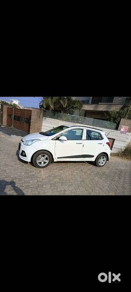 Hyundai Grand I10 2013-2016 Crdi Sportz Edition, 2013, Diesel