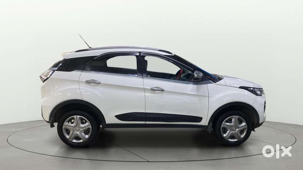Tata Nexon 1.5 Revotorq Xm, 2020, Diesel