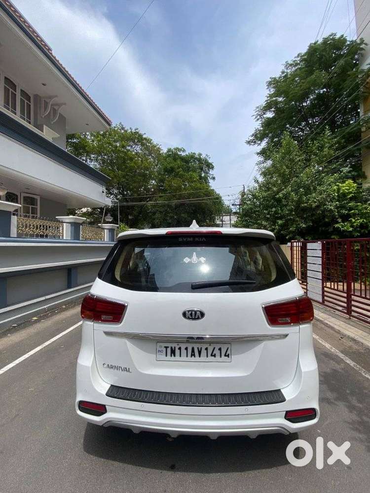 Kia Carnival Premium, 2021, Diesel