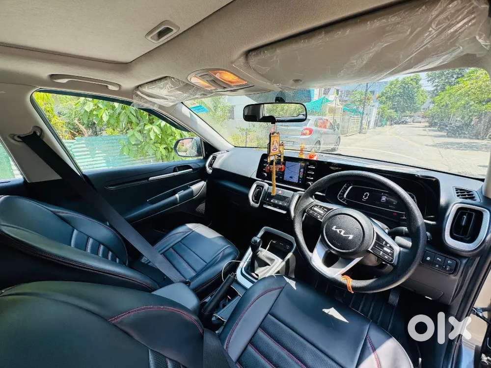 Kia Sonet 2025 Petrol Well Maintained